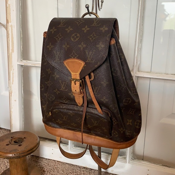 Louis Vuitton Handbags - Montsouris PM